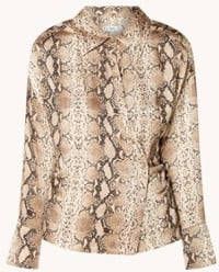 Mango satijnen overslag top met slangenprint bruin