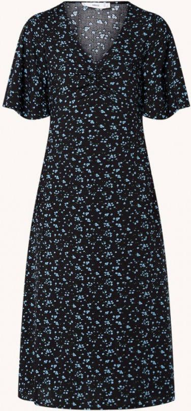 Mango Mina midi jurk met bloemenprint en V hals