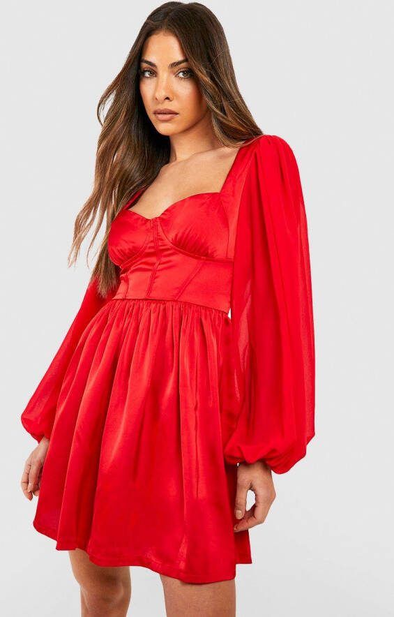 boohoo Contrasterende Satijnen Chiffon Skater Jurk, Red