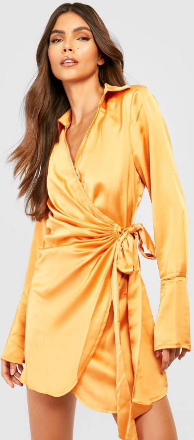 boohoo Gedrapeerde Satijnen Wikkelblouse Jurk, Orange