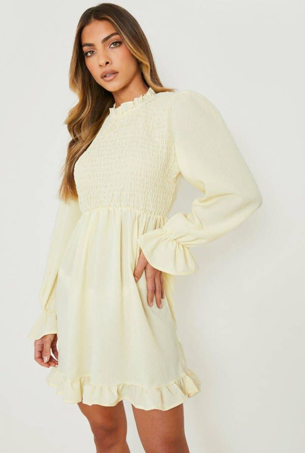 boohoo Gekreukelde Geplooide Skater Jurk Met Geplooide Zoom, Lemon