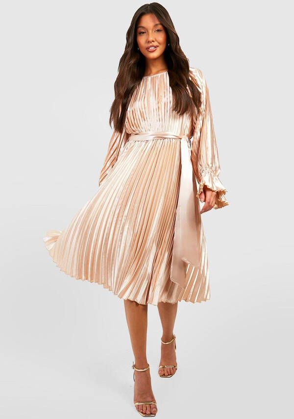 boohoo Geplooide Satijnen Midi Jurk Met Strik, Champagne