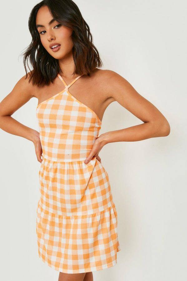 boohoo Geribbelde Gesmokte Gingham Print Halter Jurk, Orange