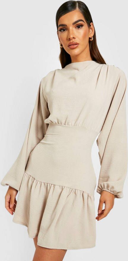 boohoo Jurk Met Hoge Hals En Volle Mouwen, Stone