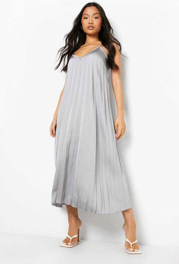 boohoo Petite Geplooide Satijnen Midi Jurk Met Bandjes, Silver