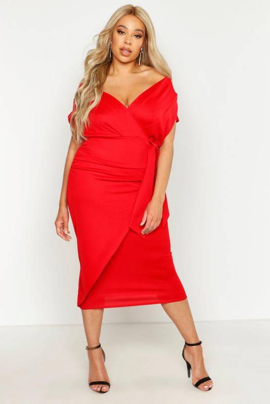 boohoo Plus Midi Wikkel Jurk Met Boothals En Riem, Rood