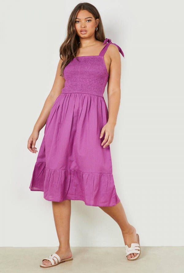 boohoo Plus Geplooide Geweven Midi Zonnejurk Met Bandjes, Purple
