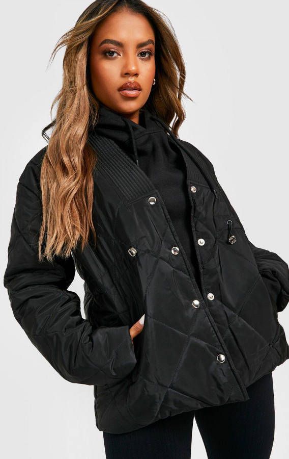 boohoo Plus Gewatteerde Jas Met Geplooide Taille, Black