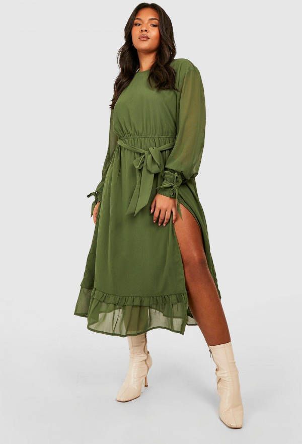 boohoo Plus Geweven Midaxi Jurk Met Ceintuur, Khaki