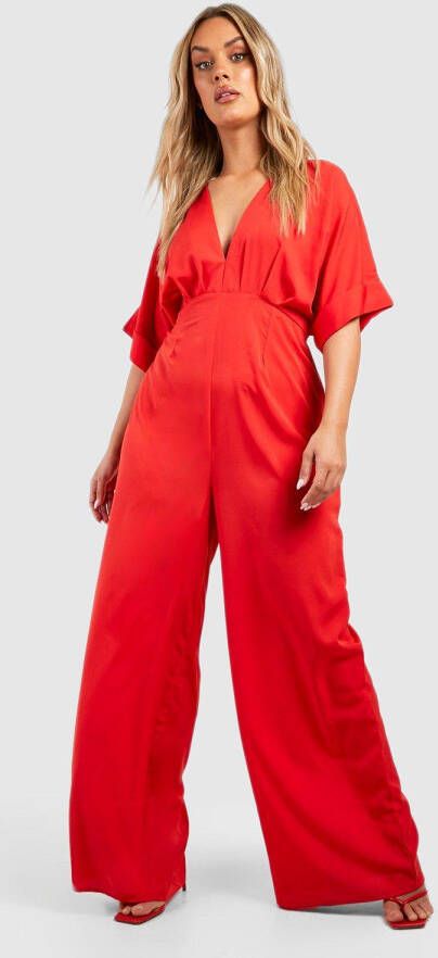 boohoo Plus Wide Leg Jumpsuit Met Vleermuismouwen En Laag Decolleté,, Red
