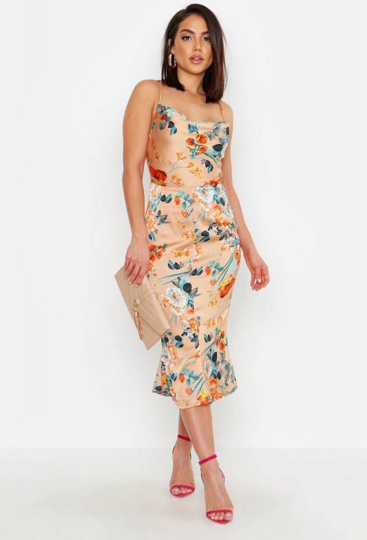 boohoo Satijnen Bloemenprint Onderjurk Met Gedrapeerde Zoom En Col, Goud