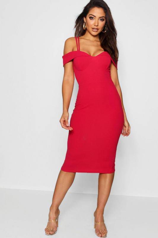 boohoo Midi Jurk Met Bandjes En Uitgesneden Schouders, Rood