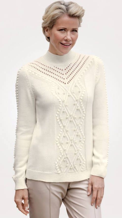 MONA Trui met kraaltjesversiering Ecru