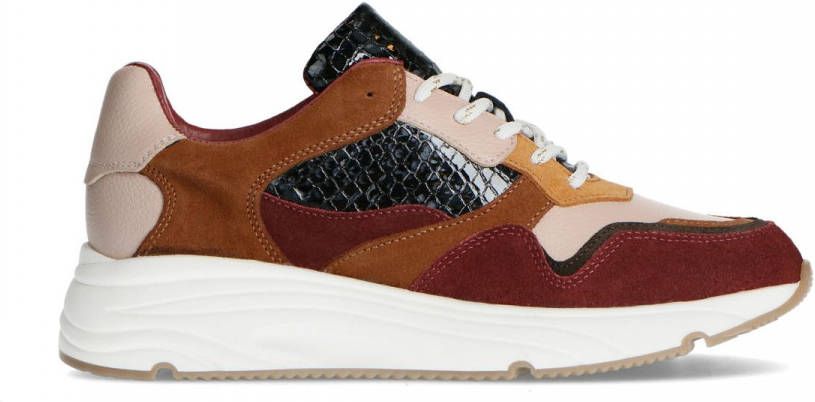 Manfield Bordeaux rode sneakers met crocoprint
