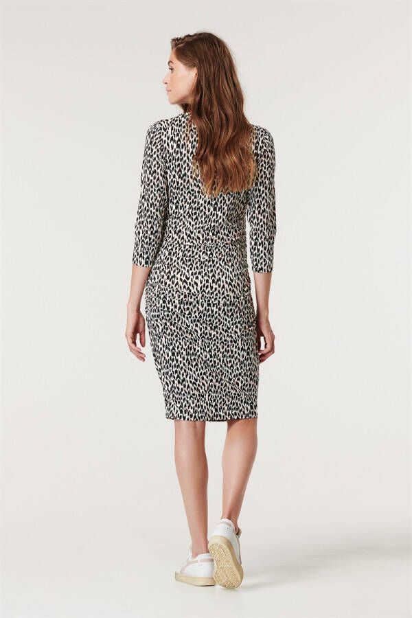 Supermom zwangerschapsjurk met all over print wit/zwart/roze
