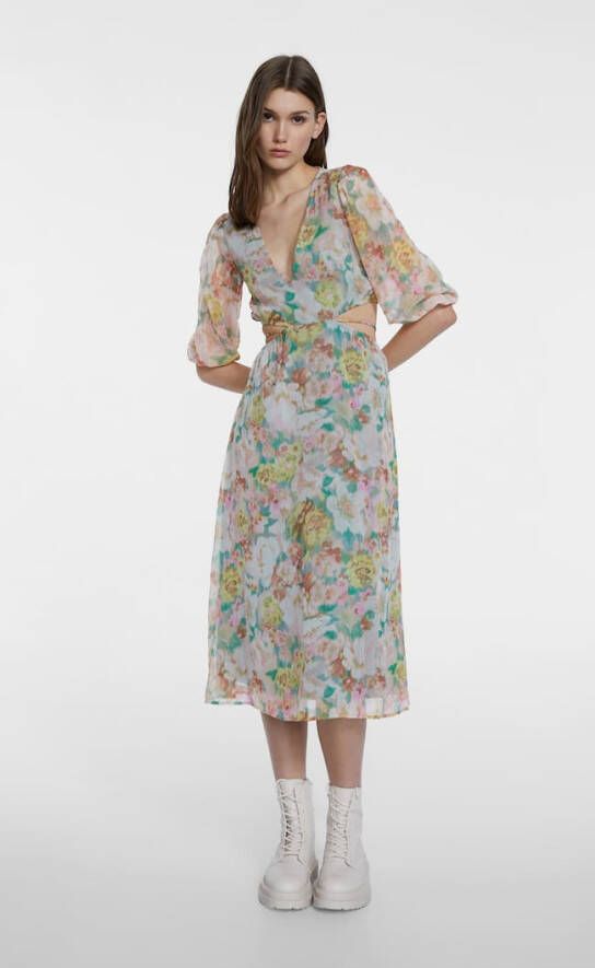 Stradivarius Chiffon Midi Jurk Met Print En Cut Out Pastelroze