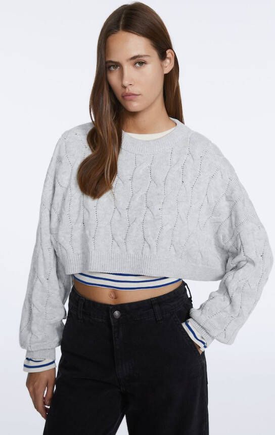Stradivarius Cropped Gevlochten Trui Grijs Melange