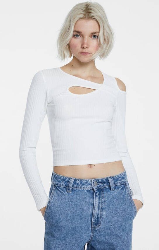 Stradivarius Cut Out T Shirt Ecru