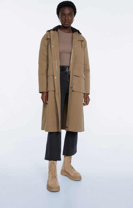 Stradivarius Fantasy Parka Geelbruin