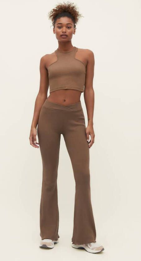 Stradivarius Klokkende Leggings Met Verwassen Effect Bruin