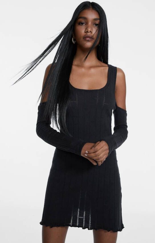 Stradivarius Korte Ajour Jurk Met Blote Schouders Grijs