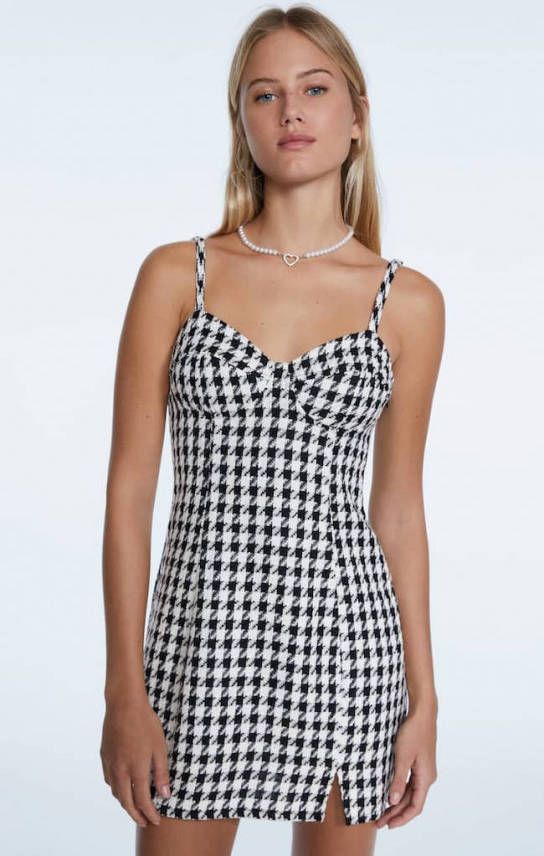 Stradivarius Korte Jurk Met Structuur Ecru