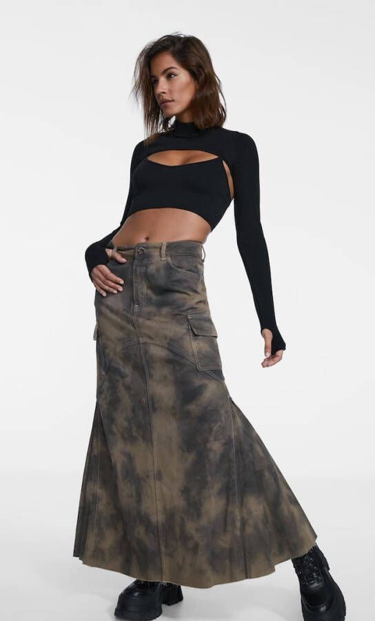 Stradivarius Lange Cargorok Met Tie Dye Bruin