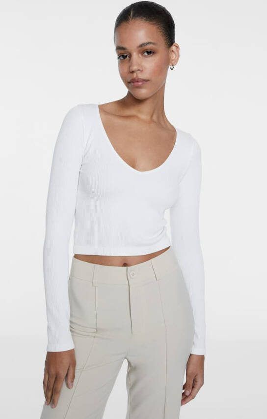 Stradivarius Naadloos T Shirt Met V Hals Ecru