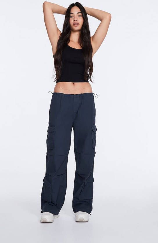 Stradivarius Parachute Cargobroek Donkergrijs