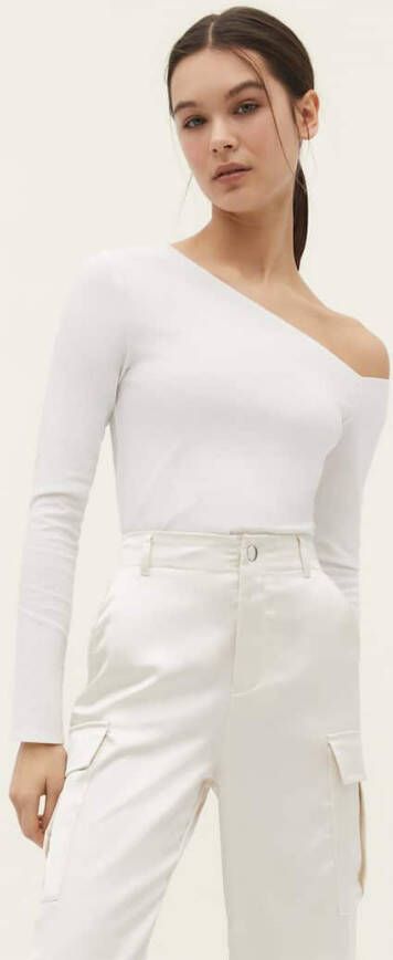 Stradivarius Top Met Lange Mouw En Asymmetrische Halslijn Wit