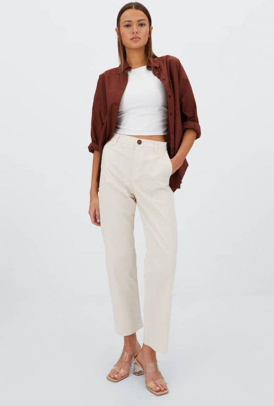 Stradivarius Verwassen Broek Met Bandplooi Beige 44