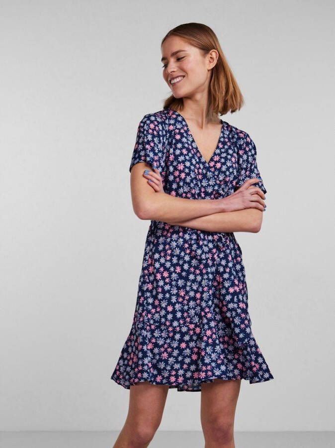 PIECES gebloemde overslagjurk donkerblauw/roze