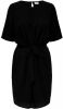 JACQUELINE DE YONG jurk met strikceintuur zwart online kopen