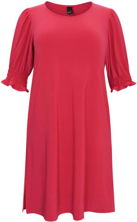 Yoek A lijn jurk van travelstof DOLCE met volant fuchsia